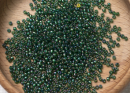 Бисер Япония круглый 11/0 10г 0179 зеленый изумруд, радужный прозрачный